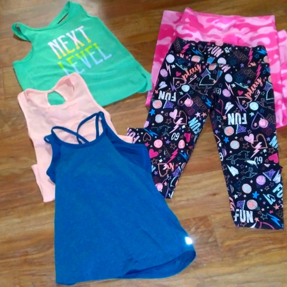 Athletic clothes